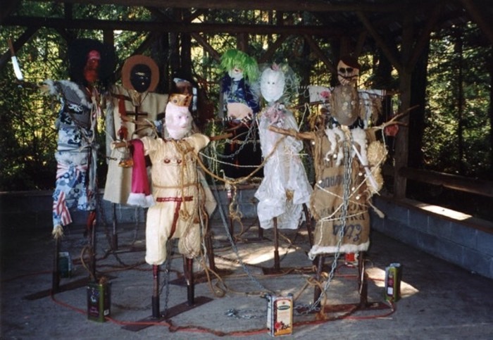 Dance of the Damned, outdoors